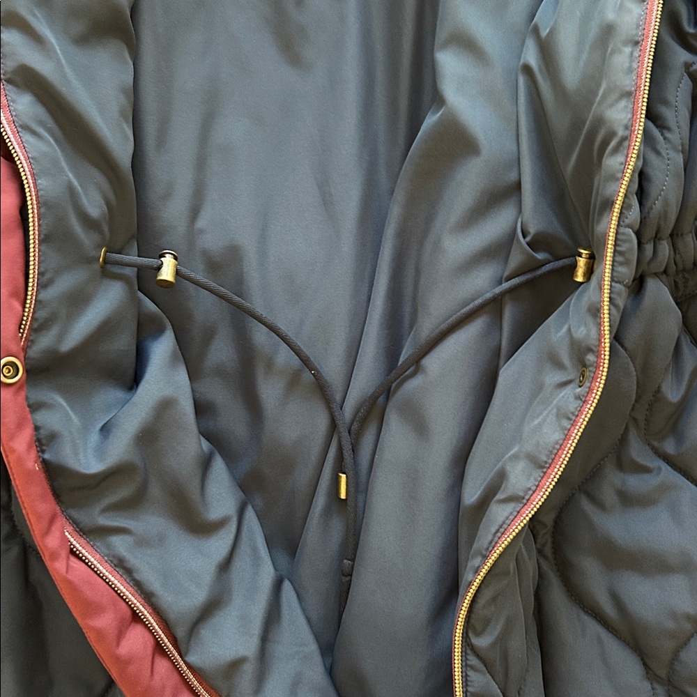 SUMMERSALT- long colorblock puffer coat black cherry - Picture 12 of 12